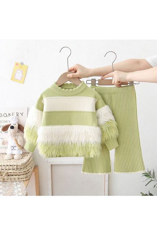 طفل بنت شتوية قاط