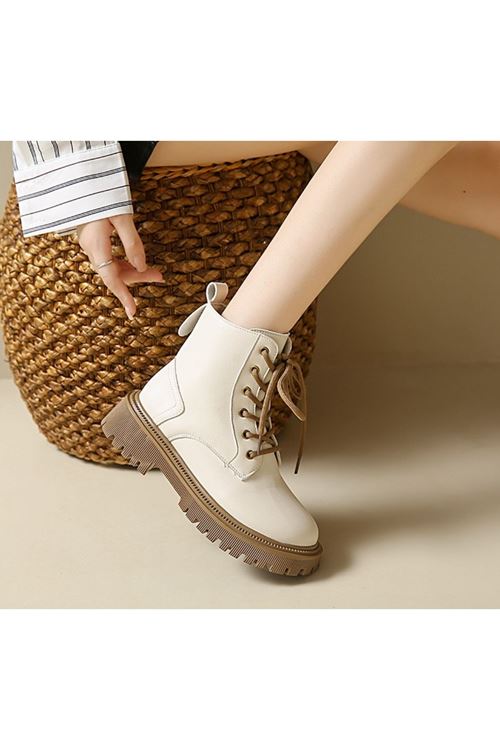 احذية نسائية شتوية بوت قصير فلات