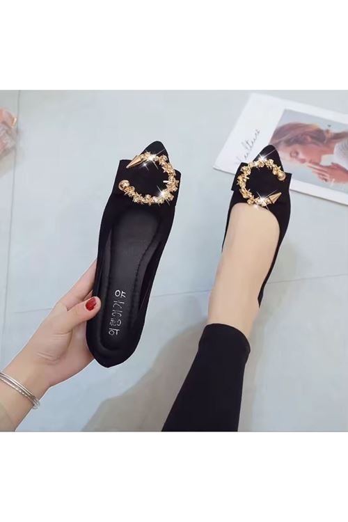 أحذية نسائية صيفية فلات