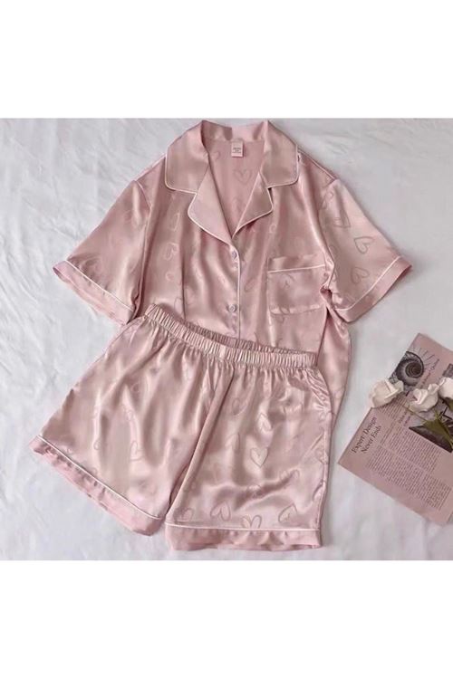 ملابس نسائية صيفية تراك