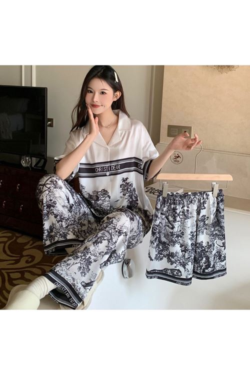 ملابس نسائية صيفية تراك 