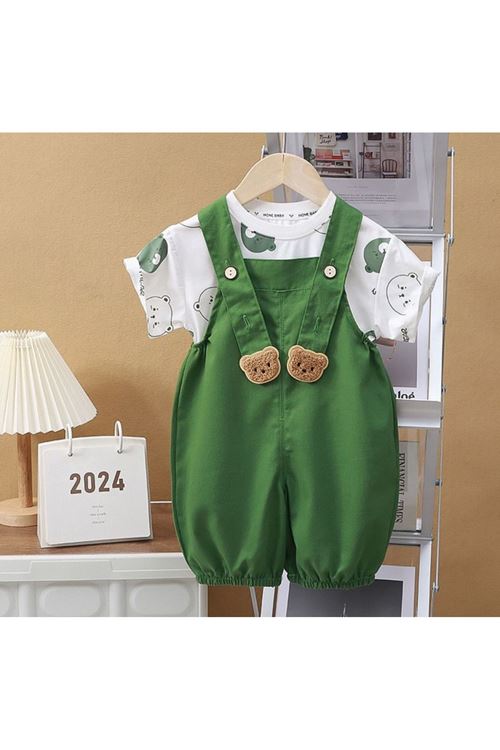 طفل ولد صيفيه بدله 