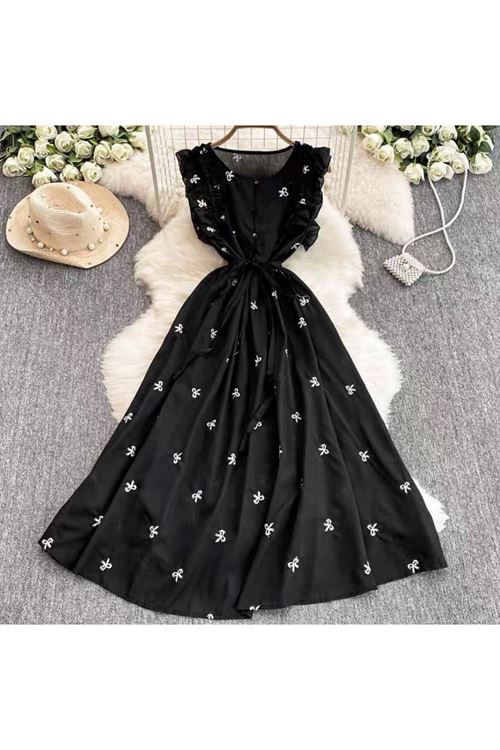 ملابس نسائية صيفية فستان 