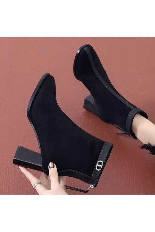 احذية نسائية شتوية بوت قصير كعب 