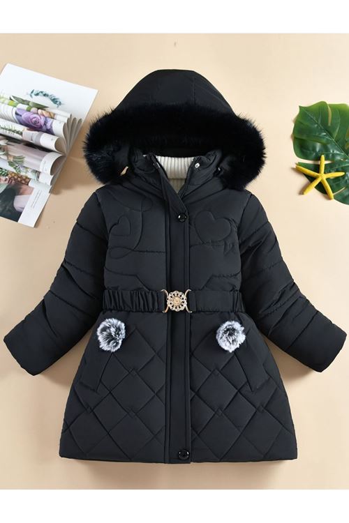 طفل ينت شتوية قمصلة