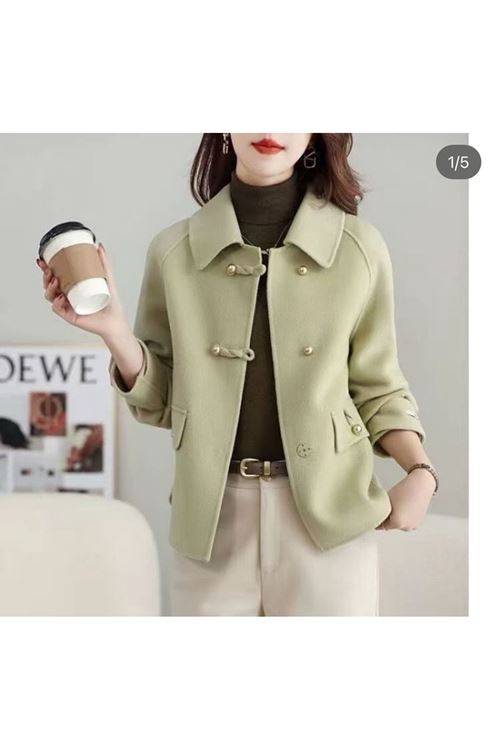 ملابس نسائية شتوية جاكيت 