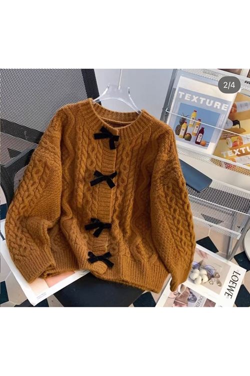 ملابس نسائية شتوية بلوز