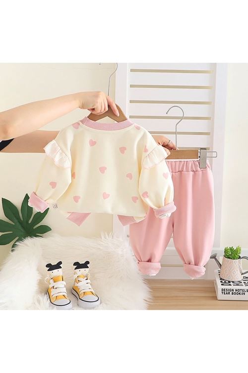 طفل بنت شتوية تراك