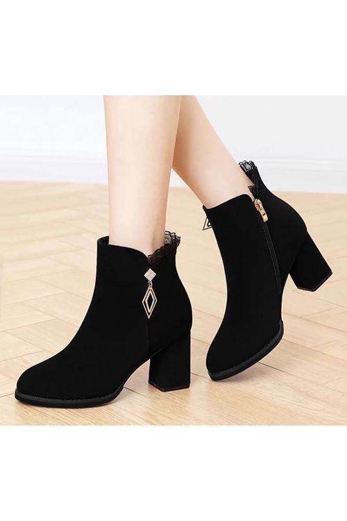 احذية نسائية شتوية بوت قصير كعب 