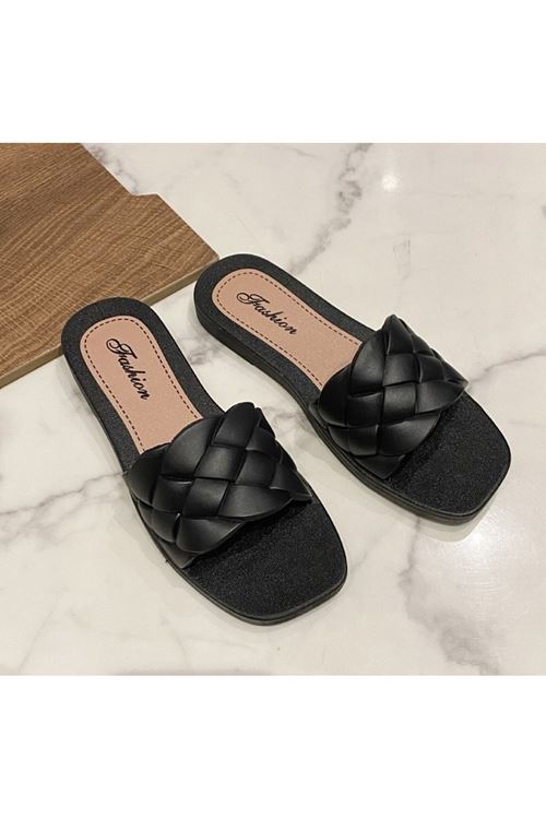 أحذية نسائية صيفية شحاطة 