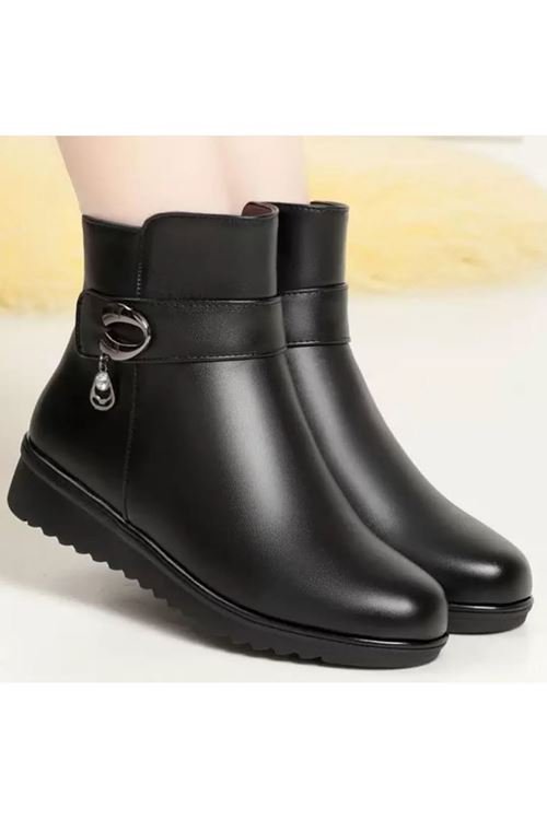 احذية نسائية شتوية بوت قصير فلات