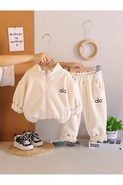 طفل ولد شتوية تراك