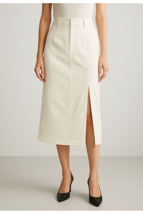 ملابس نسائية شتوية تنورة