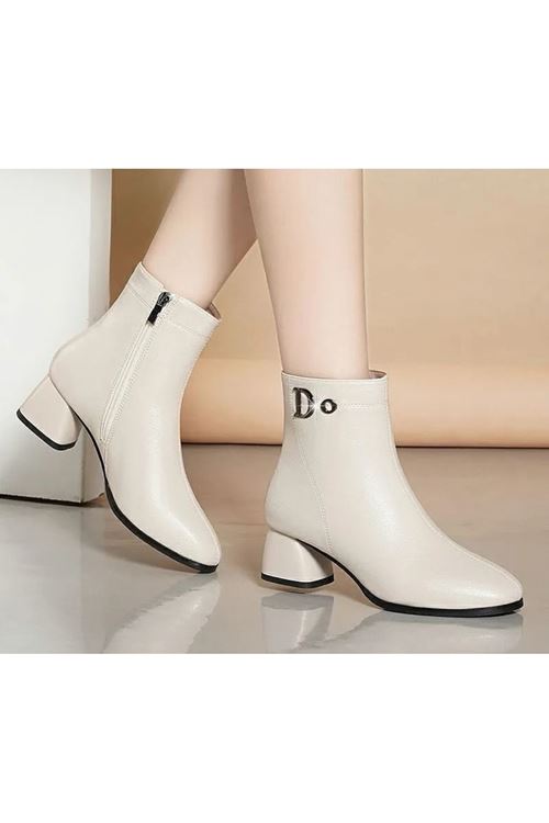 احذية نسائية شتوية بوت قصير كعب 