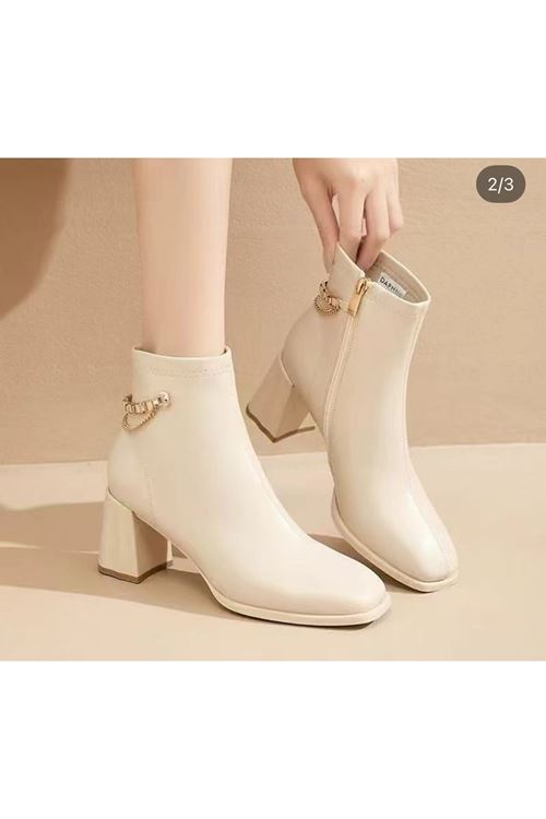 احذية نسائية شتوية بوت قصير كعب  