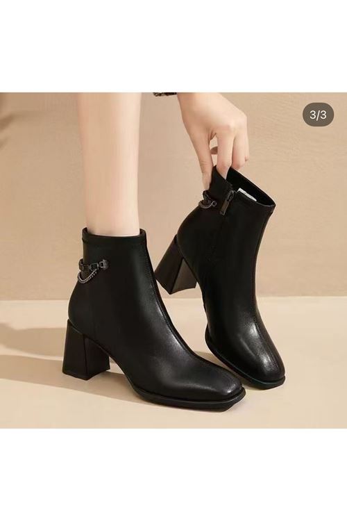 احذية نسائية شتوية بوت قصير كعب  