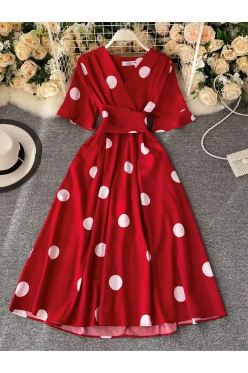 ملابس نسائية صيفية فستان 