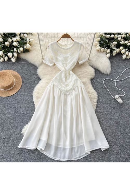 ملابس نسائية صيفية فستان 