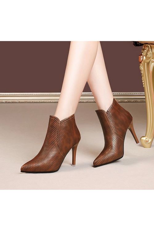 احذية نسائية شتوية بوت قصير كعب 