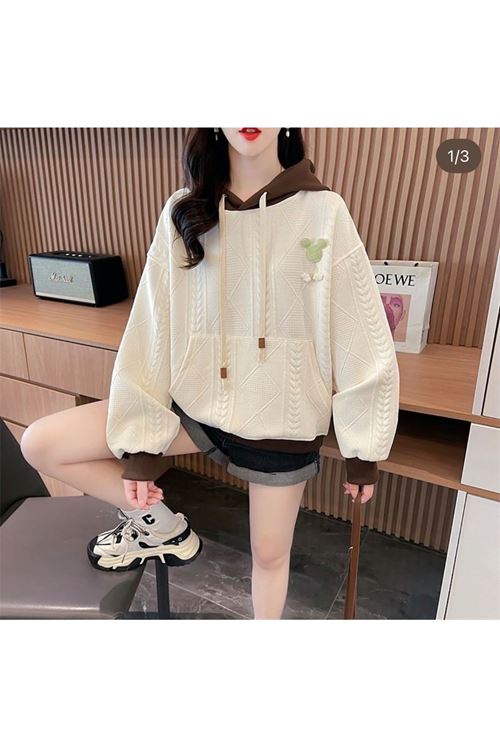 ملابس نسائية شتوية هودي