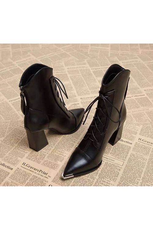 احذية نسائية شتوية بوت قصير كعب 