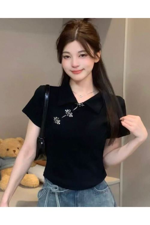 ملابس نسائية صيفية بلوز