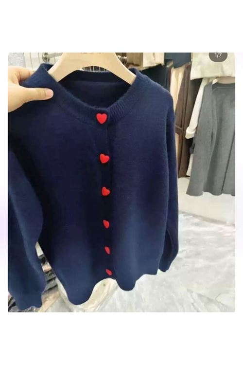 ملابس نسائية شتوية بلوز 