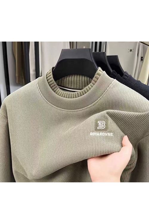 ملابس رجالية شتوية بلوز