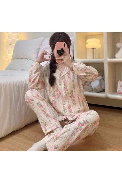 ملابس نسائية صيفية تراك