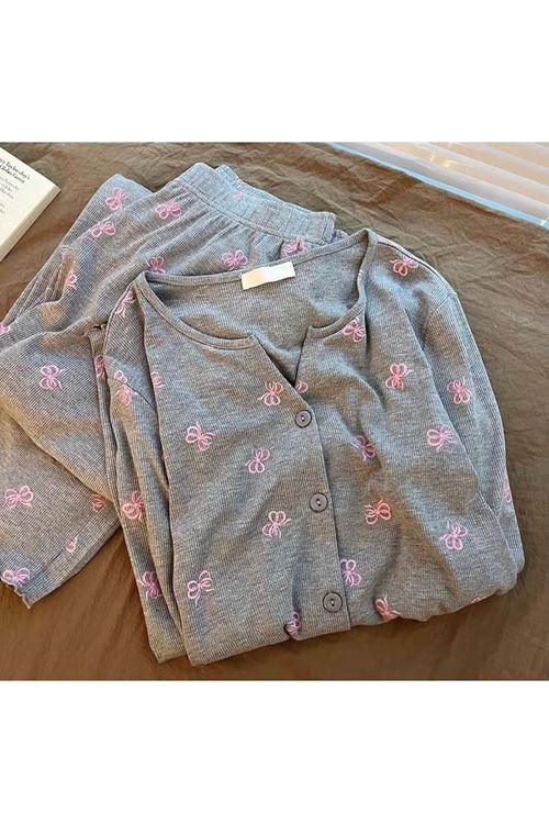 ملابس نسائية شتوية تراك