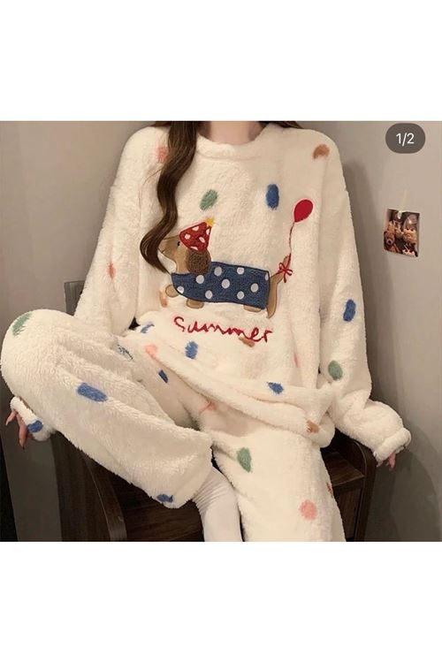 ملابس نسائية شتوية تراك