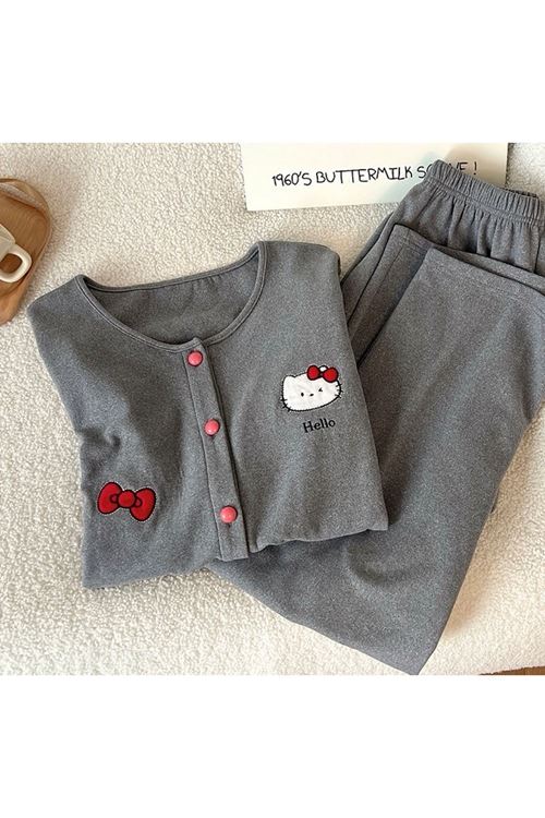 ملابس نسائية صيفية تراك