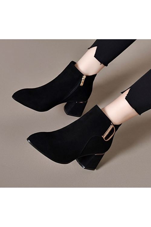 احذية نسائية شتوية بوت قصير كعب 