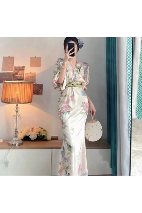 ملابس نسائية صيفية فستان 