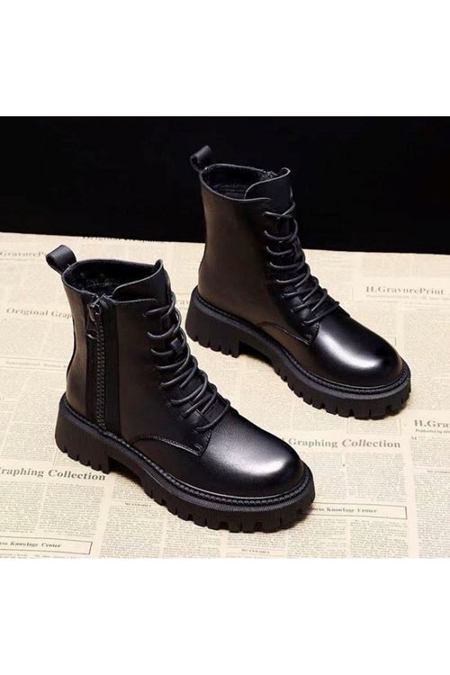 احذية نسائية شتوية بوت طويل فلات