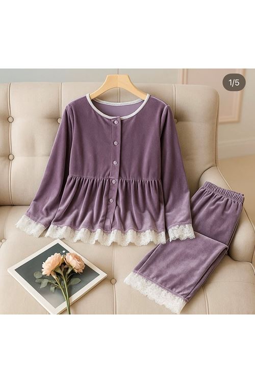 ملابس نسائية شتوية تراك