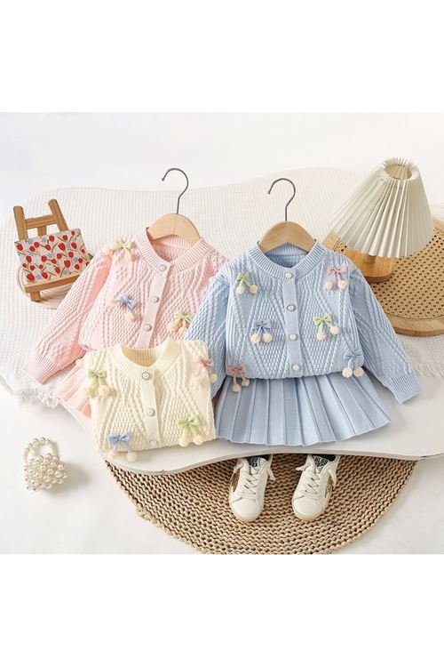 طفل بنت شتوية تنورة و قميص 