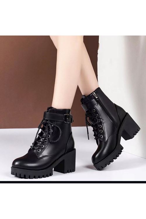 احذية نسائية شتوية بوت قصير كعب