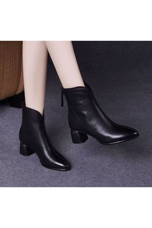 احذية نسائية شتوية بوت قصير كعب