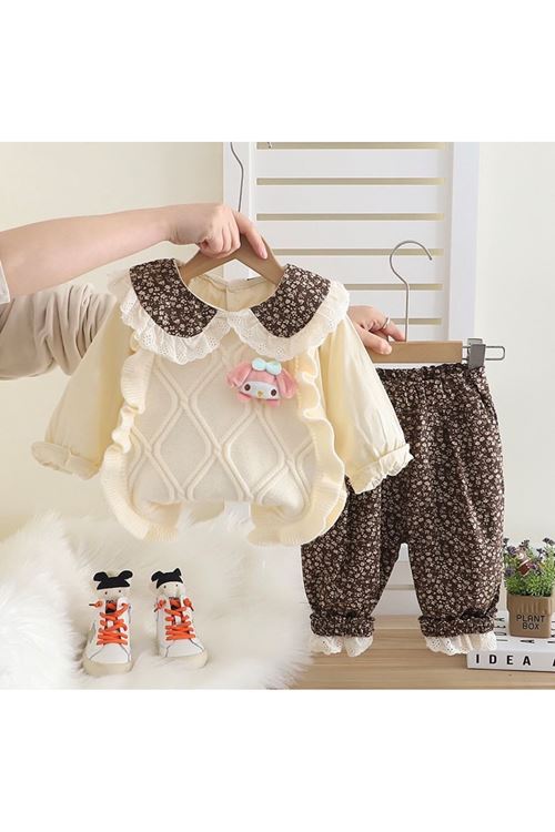 طفل بنت شتوية قاط