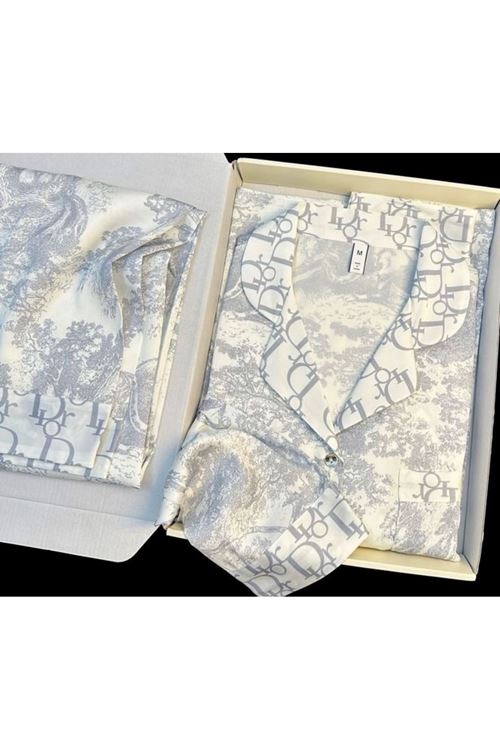 ملابس نسائية صيفية تراك