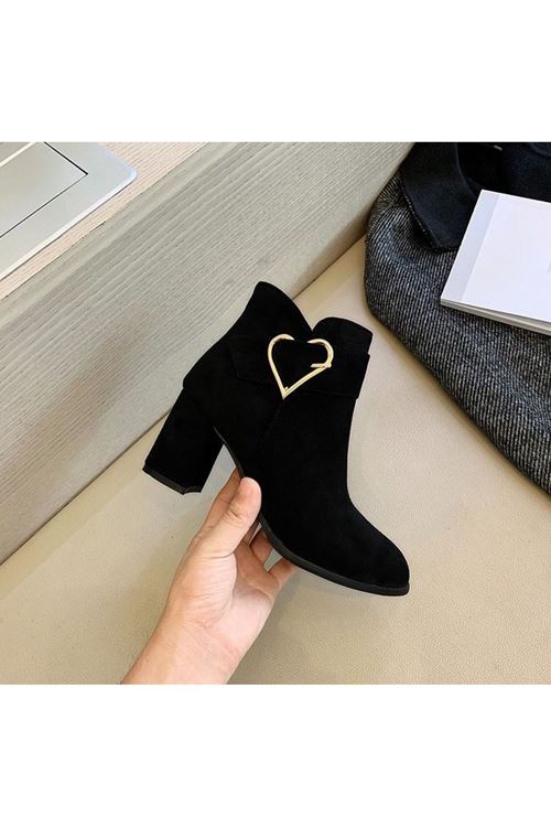 احذية نسائية شتوية بوت قصير كعب