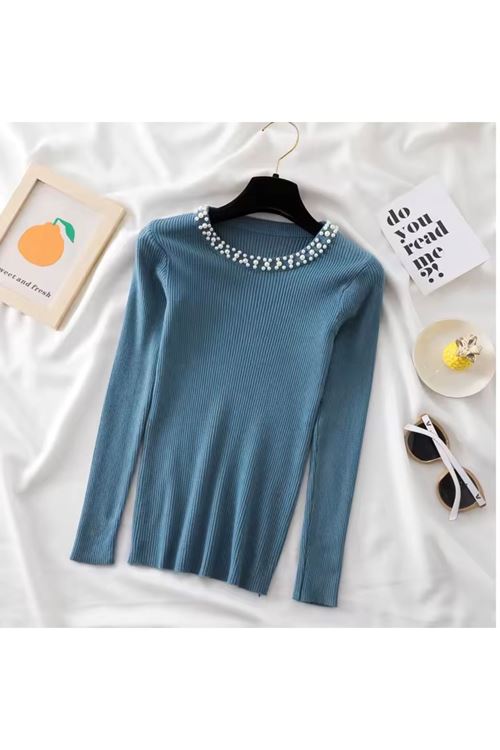 ملابس نسائية شتوية بلوز