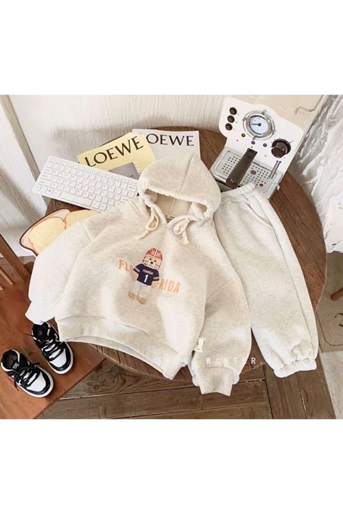 طفل ولد شتوية تراك