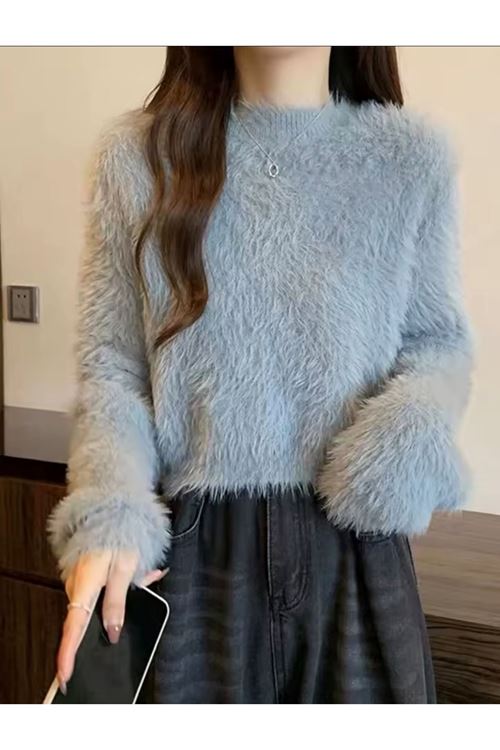 ملابس نسائية شتوية بلوز