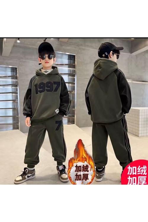 طفل ولد شتوية تراك