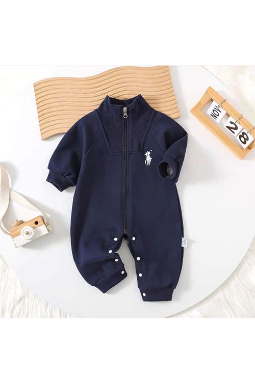 طفل ولد شتوية بدلة