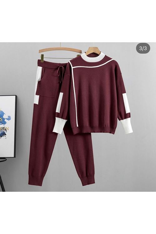 ملابس نسائية شتوية قاط 