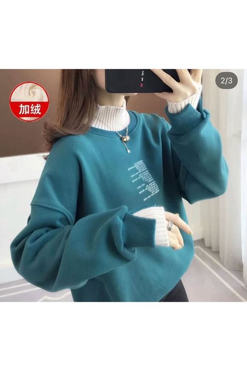 ملابس نسائية شتوية بلوز 