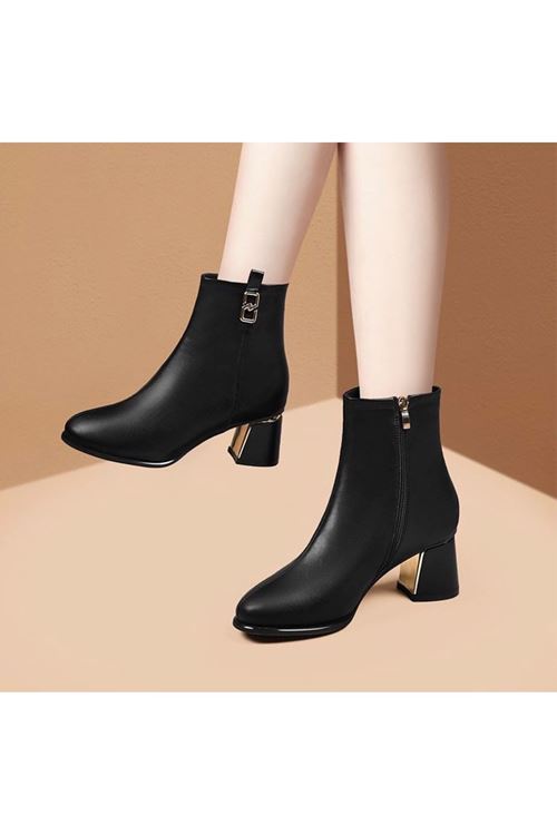 أحذية نسائية شتوية بوت قصيرة كعب 